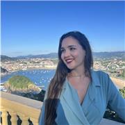 Maestra de primaria y educación especial con experiencia ofrezco clases para primaria y la ESO.